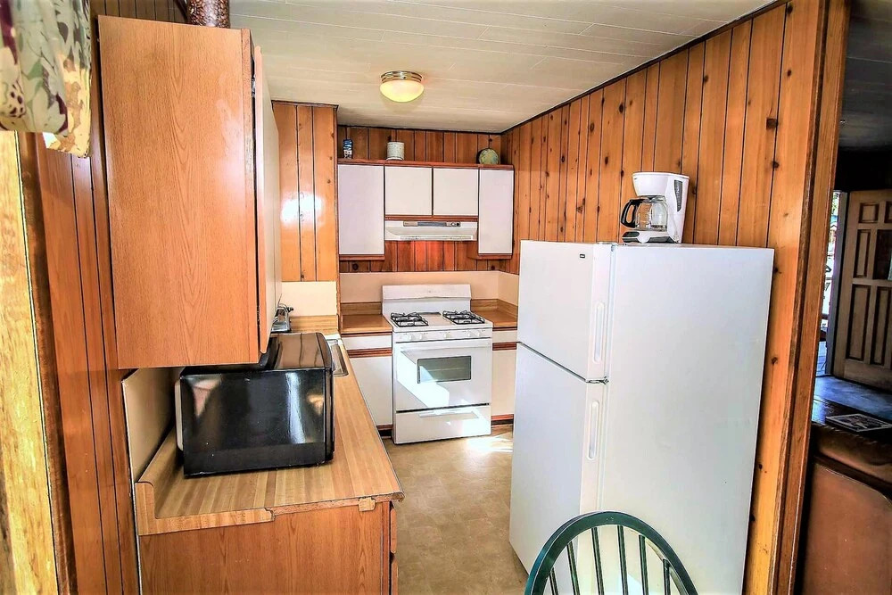 Twin Pines Family Cabin by Big Bear Vacations
