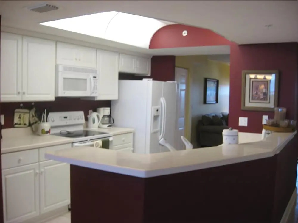 Dimucci TT 402 2 Bedrooms 2 Bathrooms Condo