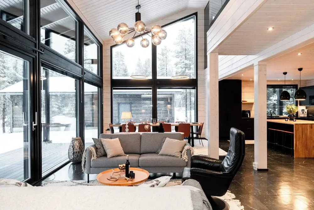 High-Quality 4BR Villa - Private Hot Tub & Sauna