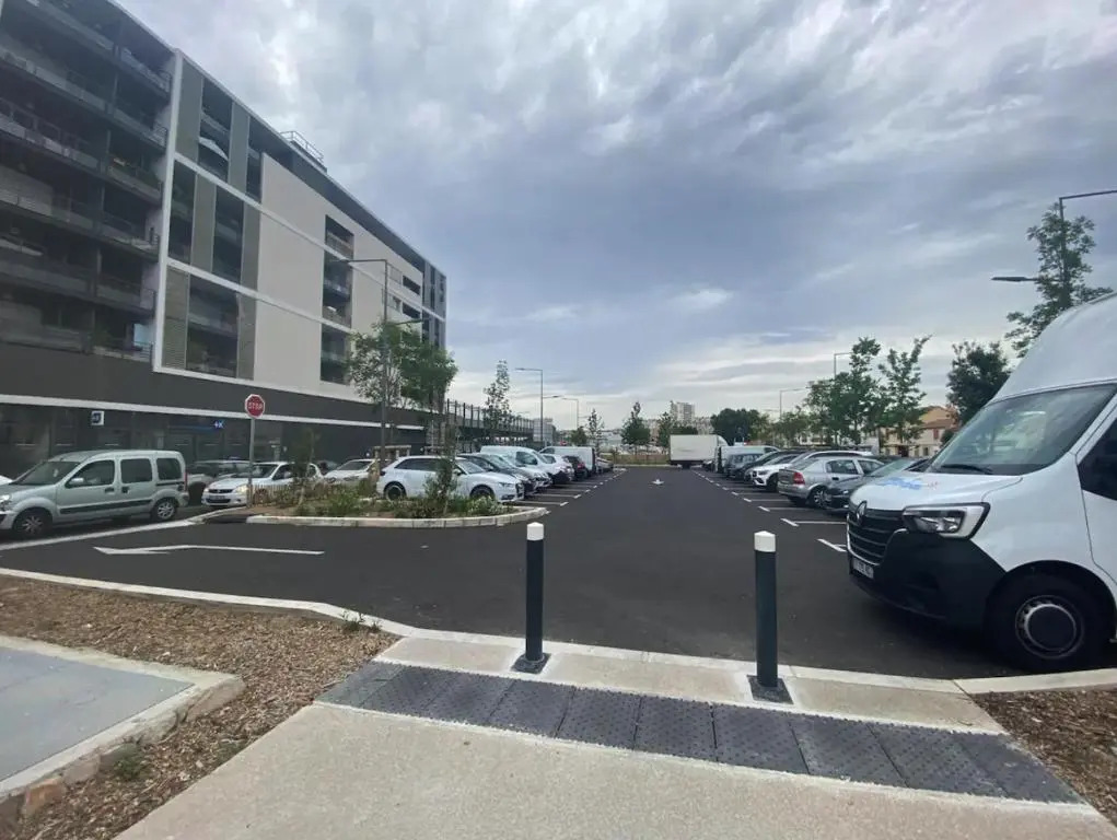 appartement spacieux avec grande terrasse
