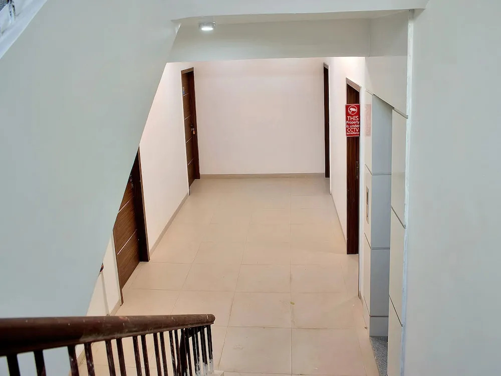OYO 11634 Hotel The Upper Room