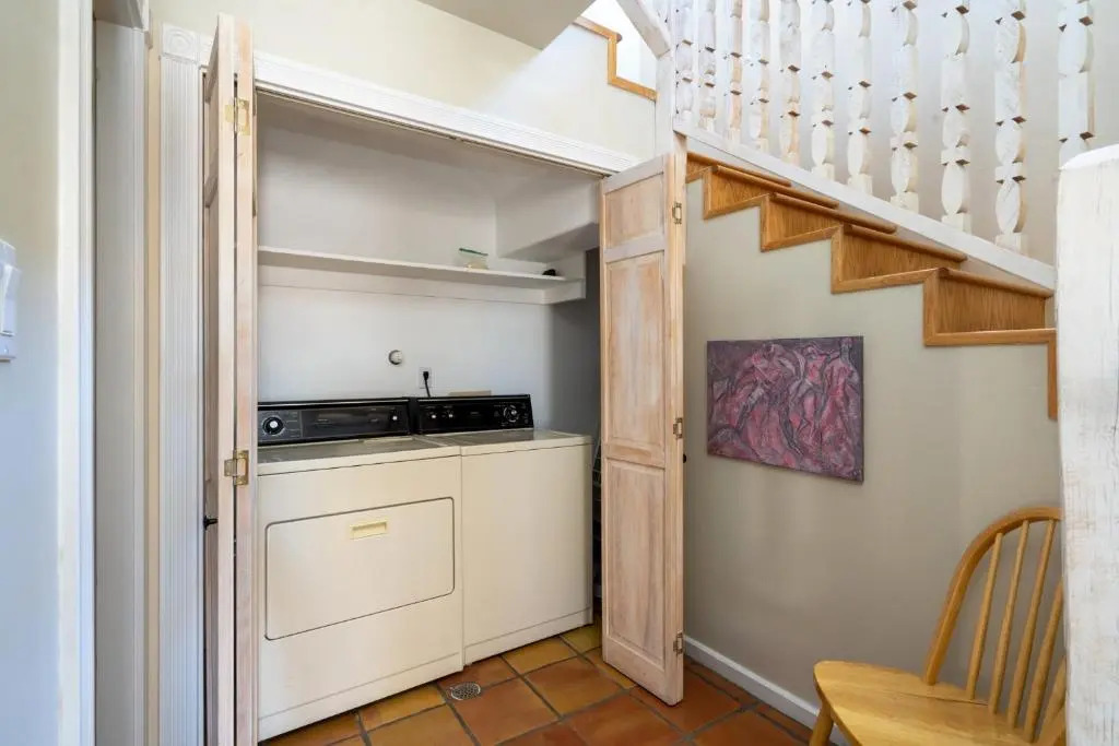 Casa Viva, 2 Bedrooms, Walk to Plaza, Fireplace, Pet Friendly, Sleeps 5