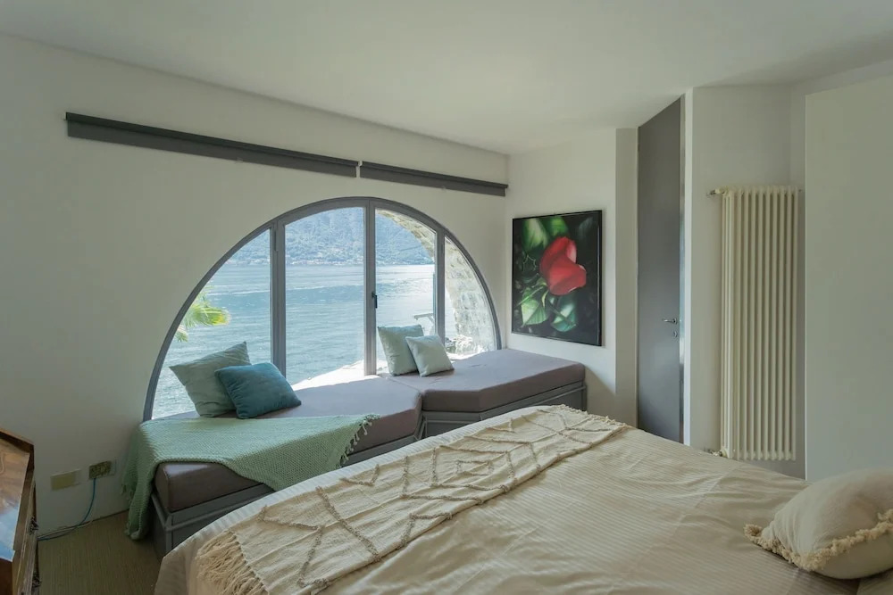 Sala Comacina Villas