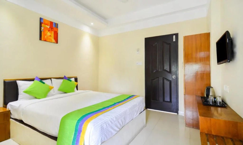 Itsy Hotels Platinum Inn