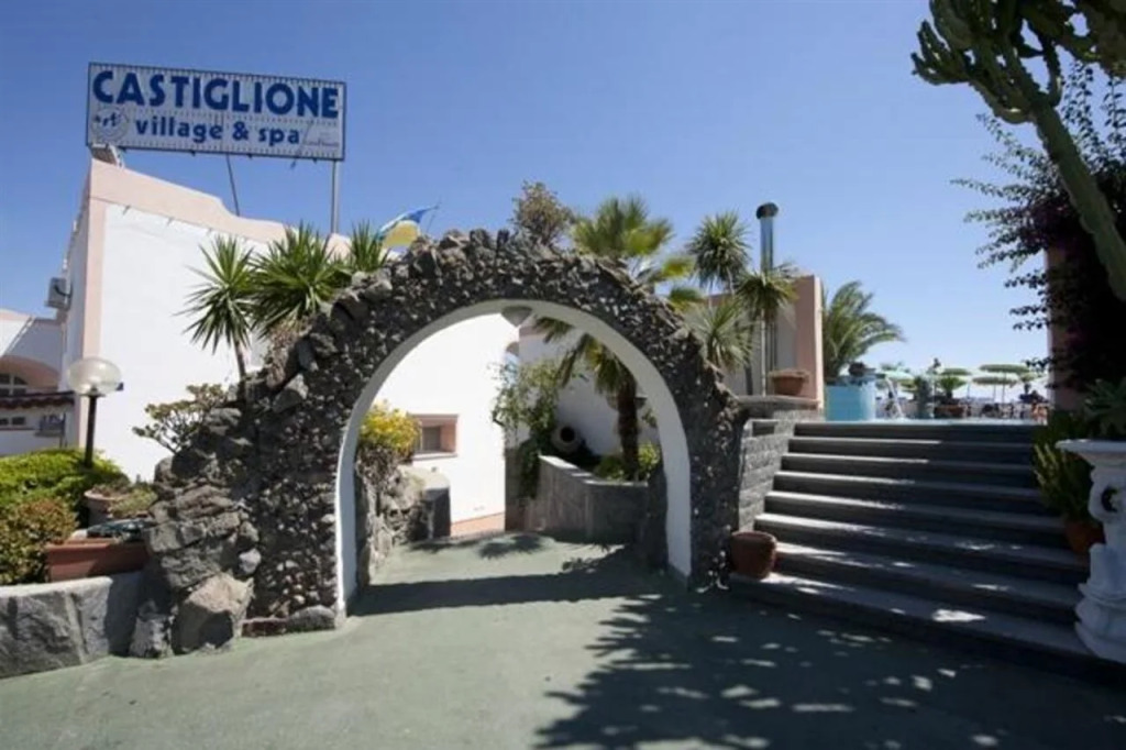 Castiglione Village