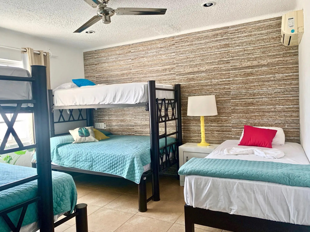 Bango Mango Hostel