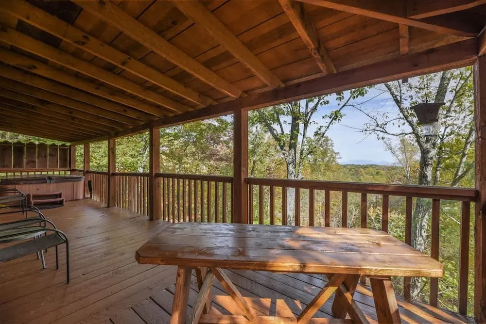 View Cozy Private Fireplace Hot Tub