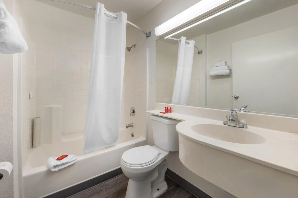 SureStay by Best Western Sacramento South Natomas