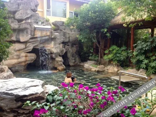 Spring Spa Hotel Dianchi