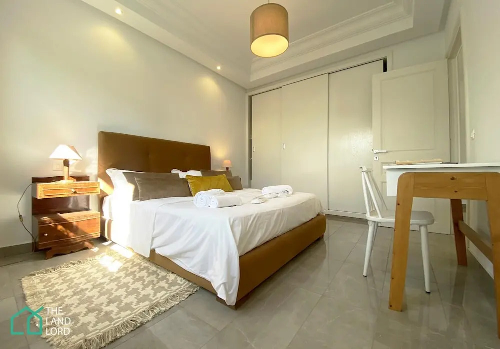 Le Safran apt r nov Spacieux et Central Marsa