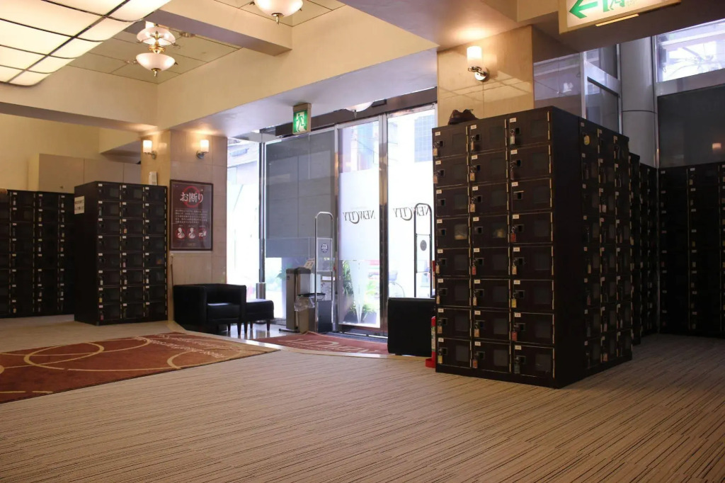 Business Inn Newcity - Caters to Men