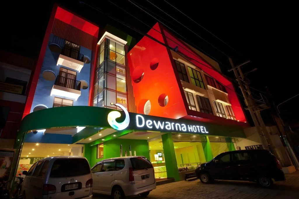 Dewarna Hotel Zainul Arifin