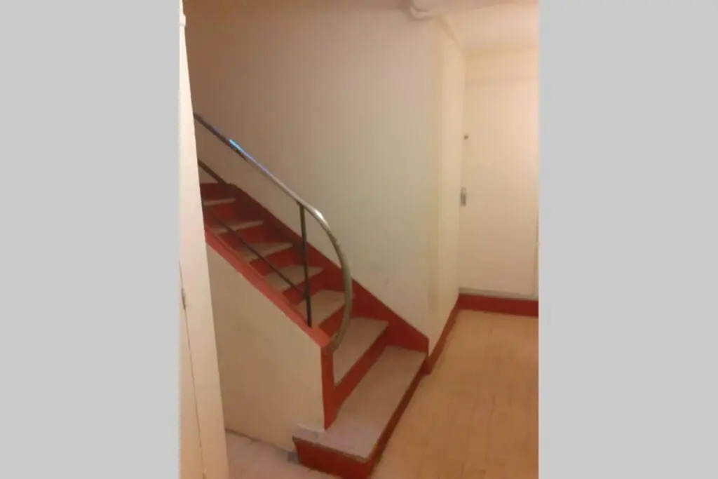 Cœur de Ville Au 1er 66m2, Vu Sur la Place