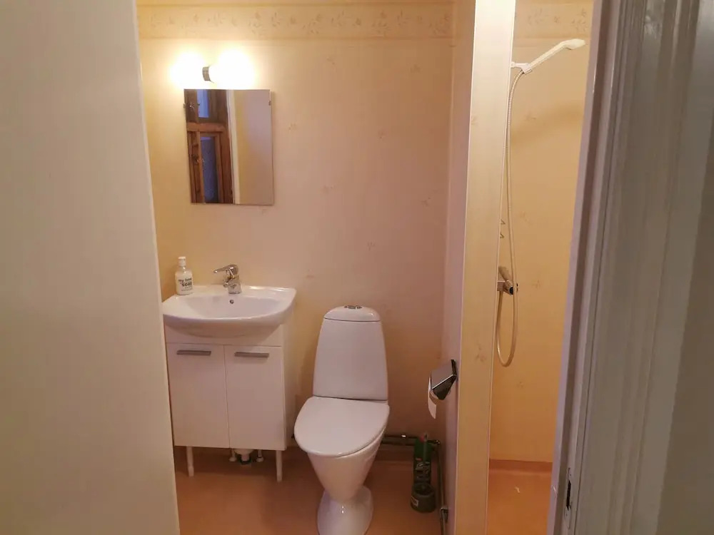 Gästis i Floby AB