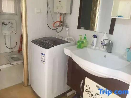 Nanning Yuewanwan Homestay (Guangxi University Xiuling Road Subway Station)