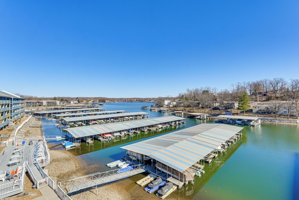 Pool + Boat Ramp Access: Lake of the Ozarks Escape