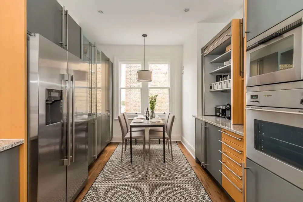 Eson2 - Charming 3 Bedroom Flat in Chelsea