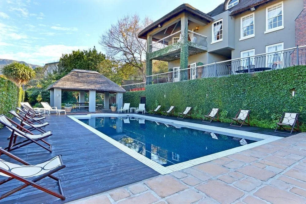 Alphens Edge Boutique Retreat