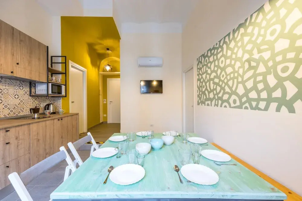 Central Station Housing - Apartment 1 by Wonderful Italy