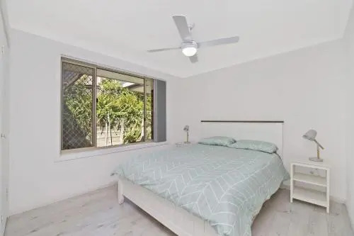 Aqualuna at Lighthouse Beach, 8 Capalla Court,