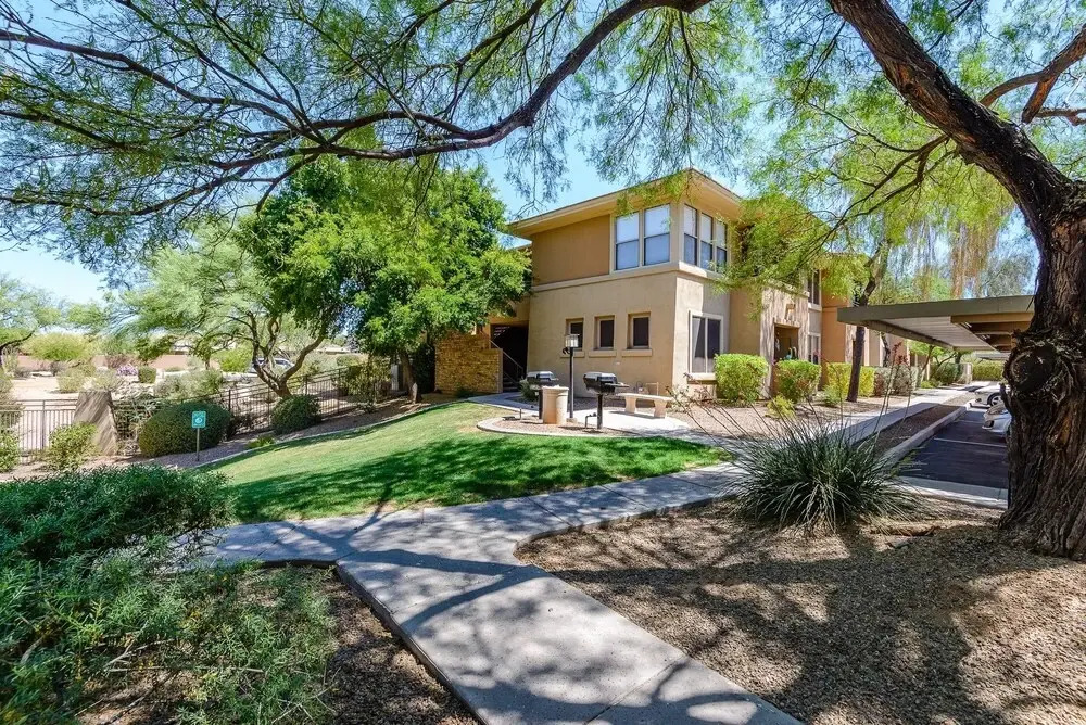 Villa Edge 2 Bedroom Condo by RedAwning