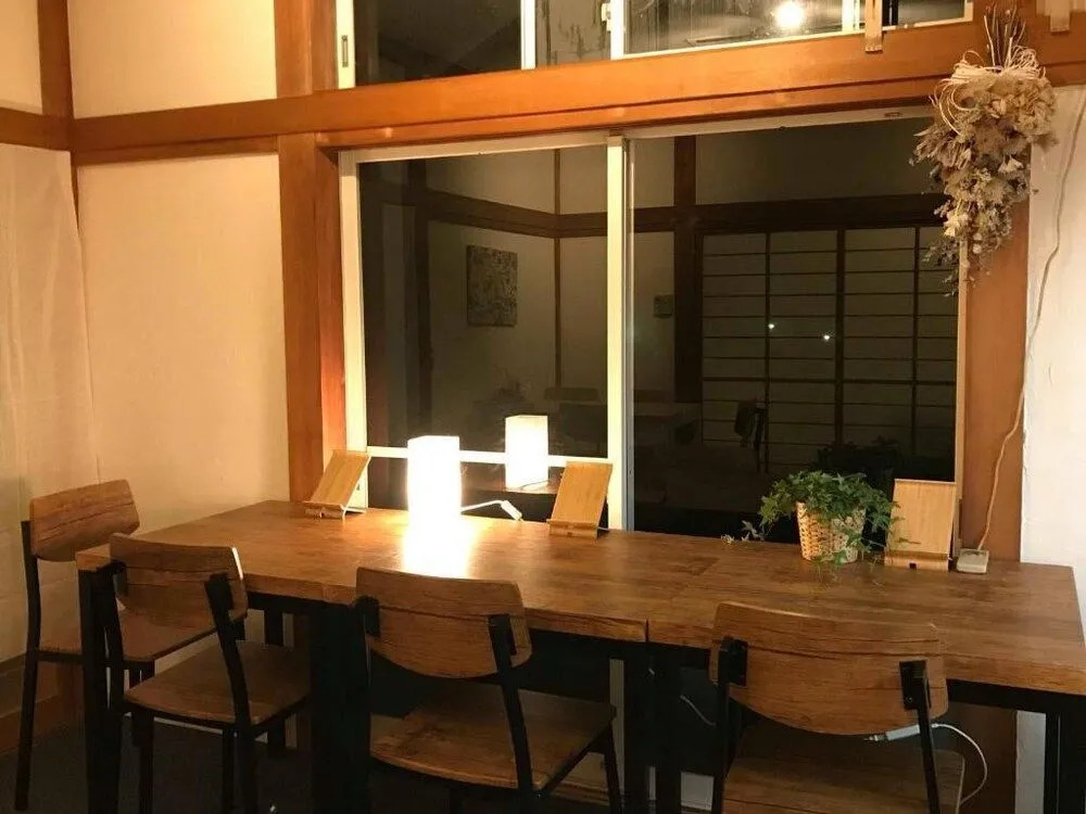 Guesthouse-Lahar- Hostel