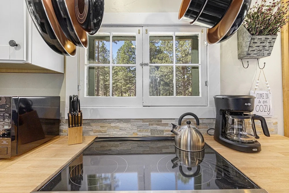 Niwot Cabin - Stay In Rocky Mountain National Park - Estes Park - New Listing - 22-zone3298 2 Bedroom Cabin by RedAwning