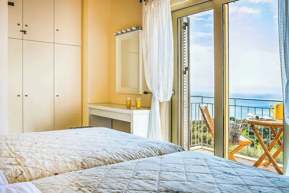 Villa Louloudia