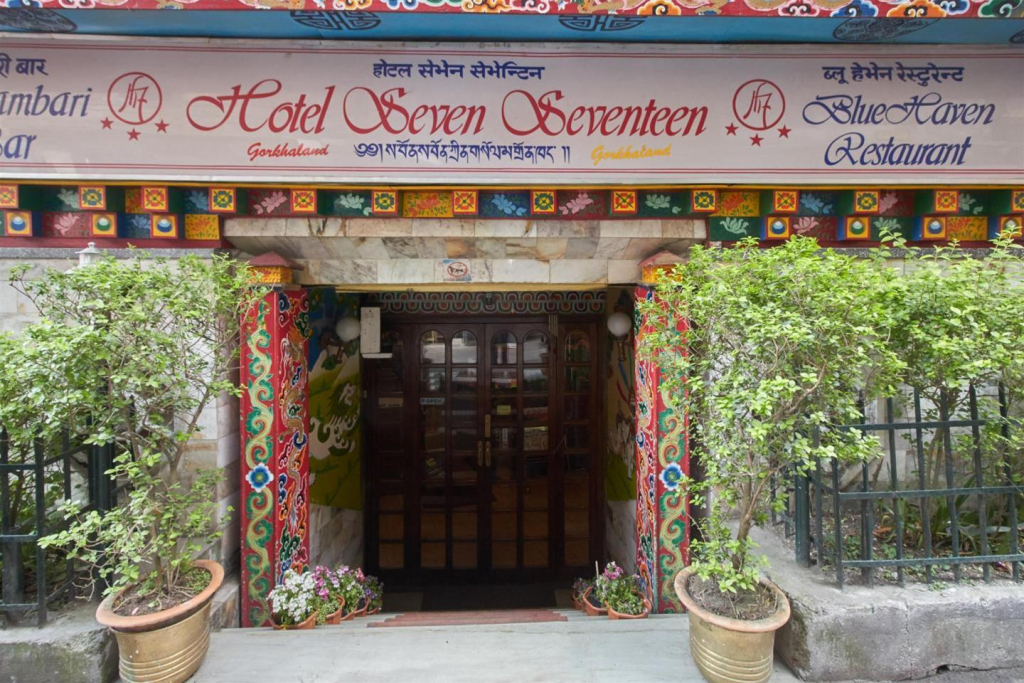 hotel Seven Seventeen