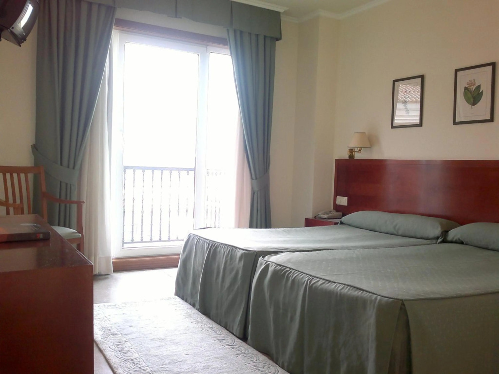 Hotel Bahía Bayona