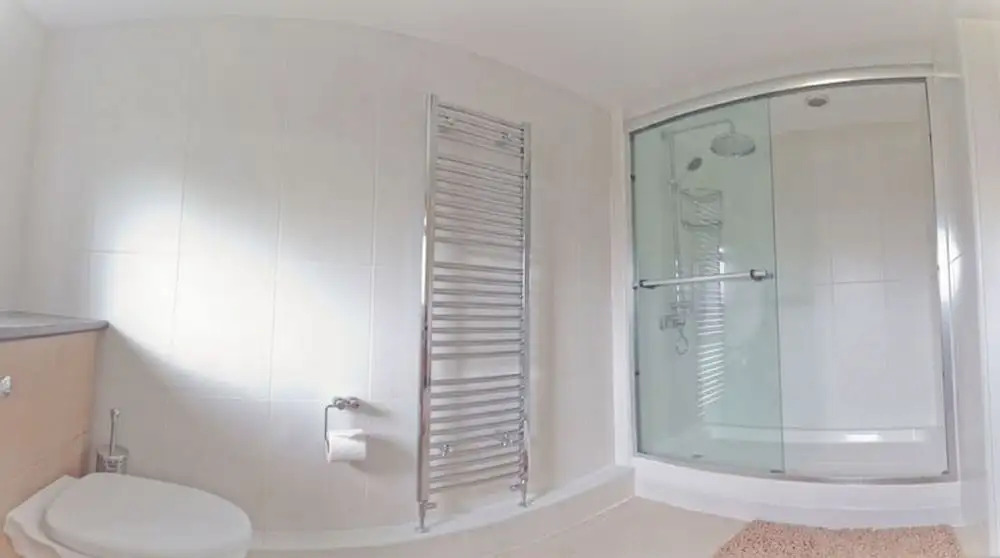 3 Bed Cottage-Sleeps 6-Garden-Hot Tub-Games Room