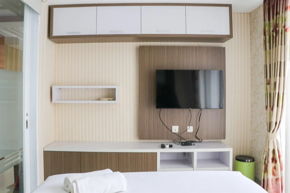 Spacious Combined 2Br Apartment Dago Suites