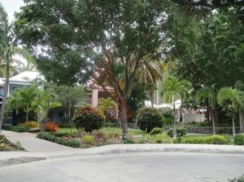 The Mariner Inn Hotel