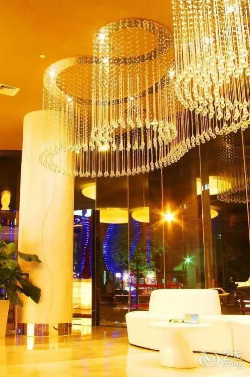 Wuhan Palm Spring International Hotel