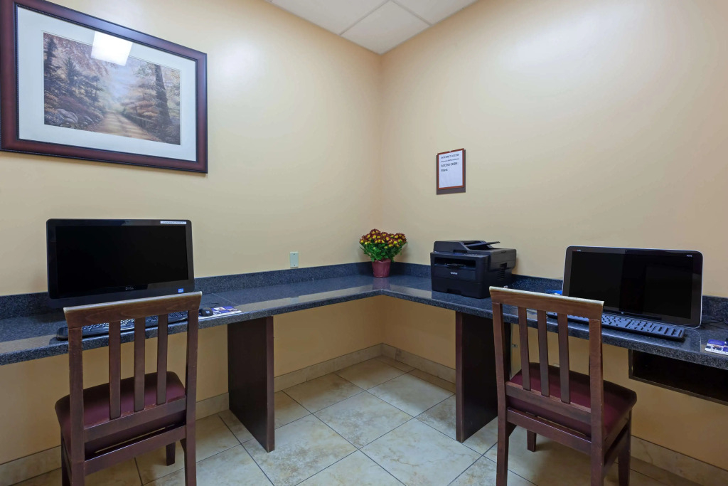 Best Western Plus Muskoka Inn
