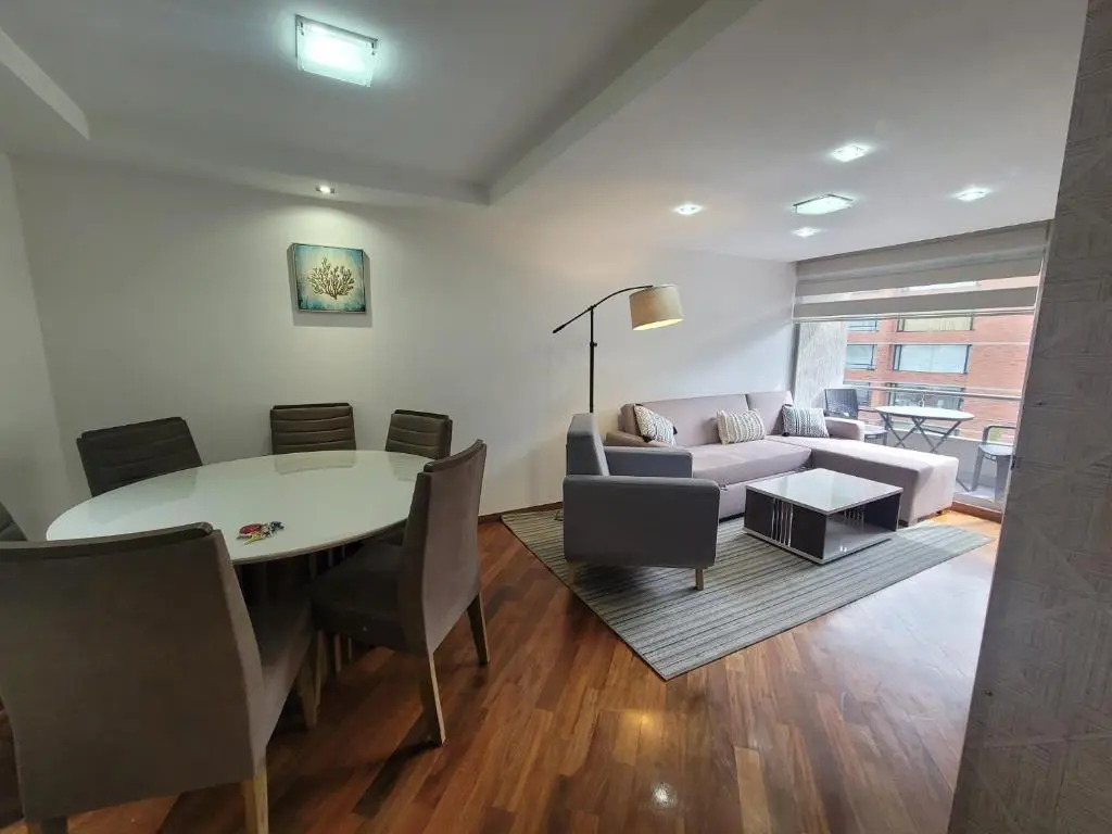 invitin annabella's apartment