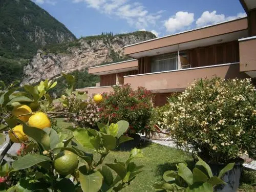 Residence Cascata Varone