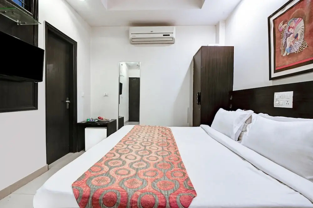 Hotel Amby Inn by Quadis - Lajpat Nagar