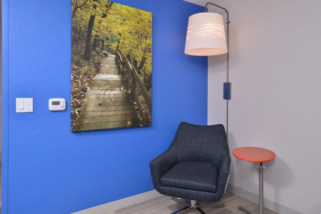Holiday Inn Express Hotel and Suites Stevens Point by IHG