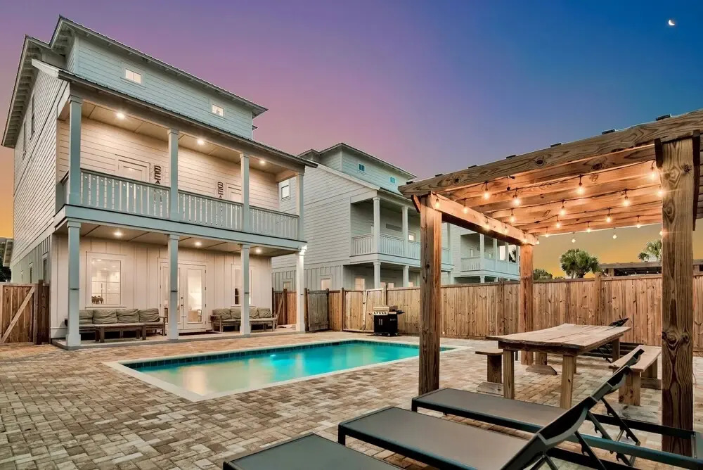 Verano Palace Heated Pool Game Room Weddings