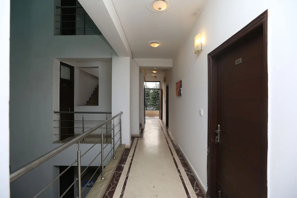 OYO 22311 Corple Stays