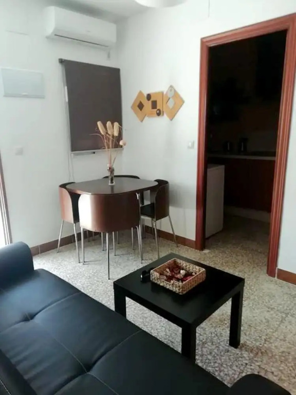 House with One Bedroom in Sevilla, with Furnished Garden And Wifi