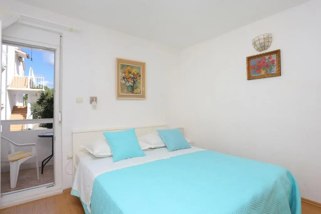 Family friendly seaside apartments Sevid, Trogir - 19105