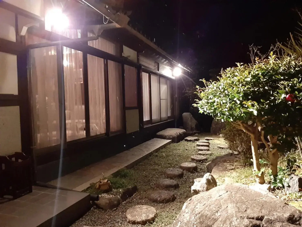 福知山の暮らすように泊まれる宿 wぴーす 山あり川あり自然豊かな田舎の風景 帰省時の滞在宿にも最適です 福知山温泉まで車で8分