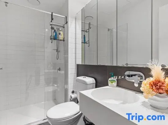 Unbeatable Convenience 2BR – SouthernCross CBD Gateway