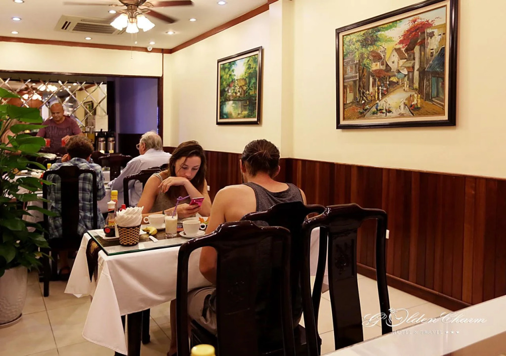 Hanoi Golden Charm Hotel