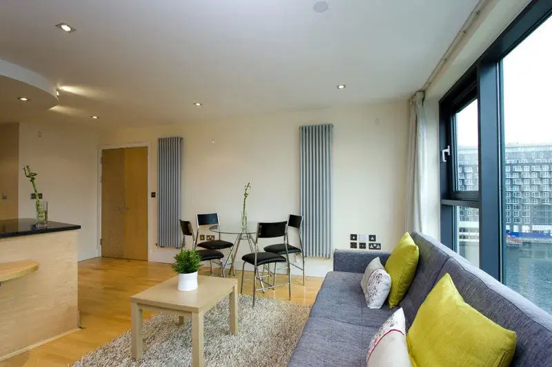 41 Millharbour by Crown Lawn