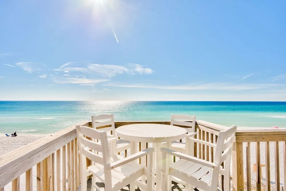 Waterside Dreams Beachfront Newly Remodeled
