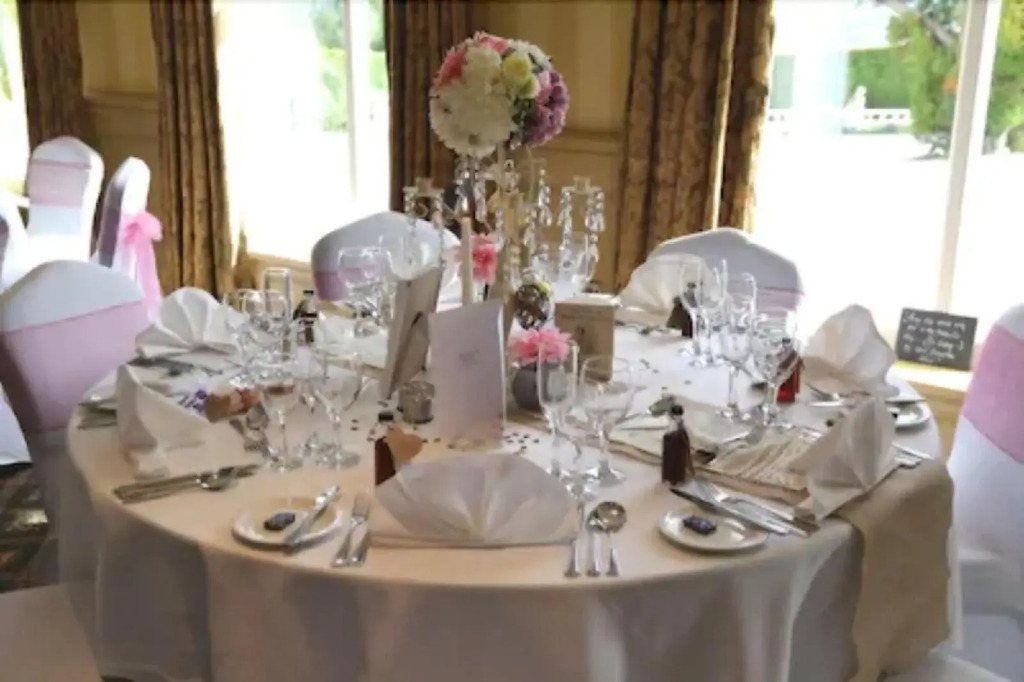 Roundthorn Country House & Luxury Apartments