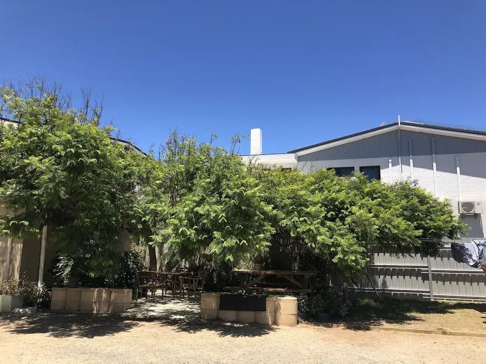 Geraldton Shoreline Lodge